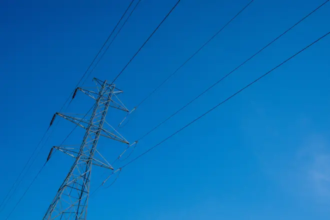 ट्रान्समिसन लाइन 