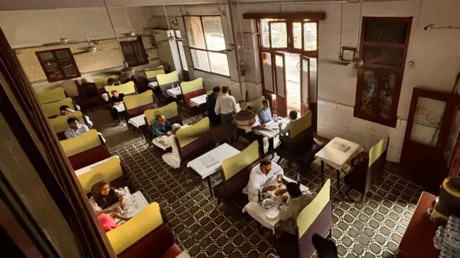 ایرانی ریستوران 