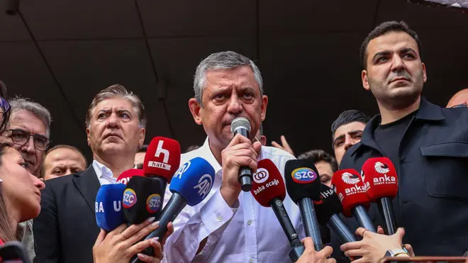 Özgür Özel