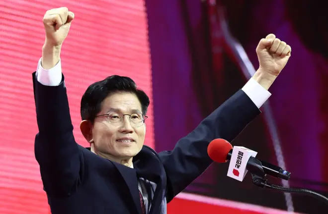 환호하는 김문수 전 장관