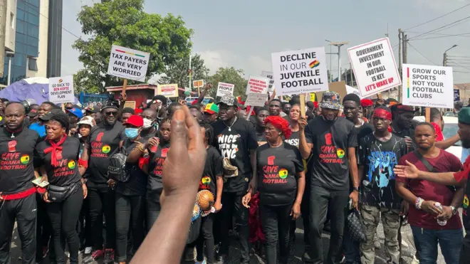 Sports journalists and oda football fans for Ghana don dey demonstrate 