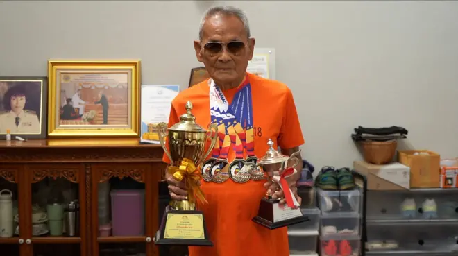 สว่าง จันทร์พราหมณ์