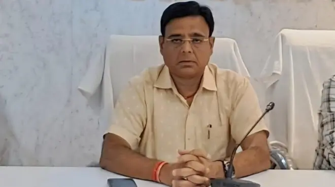 नगर परिषद डेहरी डालमियानगर एग्ज़ीक्यूटिव ऑफ़िसर विमल कुमार 