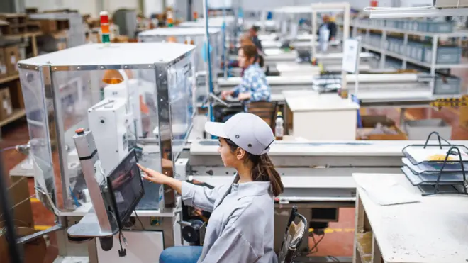 Fabrika çalışanları 