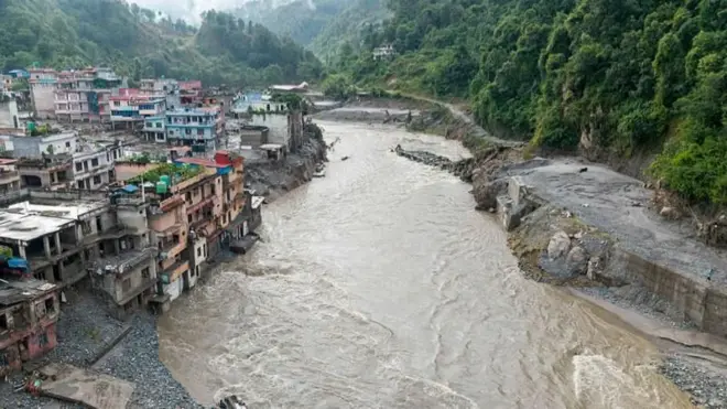 নেপাল