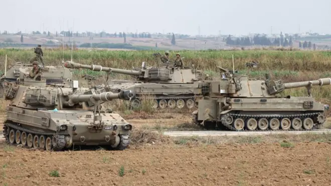 دبابات اسرائيلية