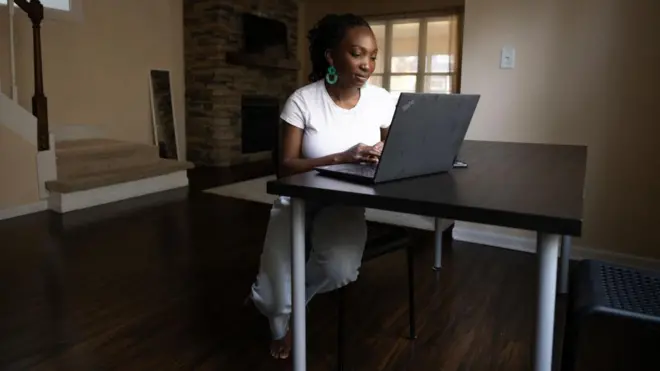 वर्क फ्रॉम होम.