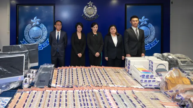 ဟောင်ကောင်ရဲတပ်ဖွဲ့ ဖမ်းဆီးမိတဲ့ပစ္စည်းတွေ