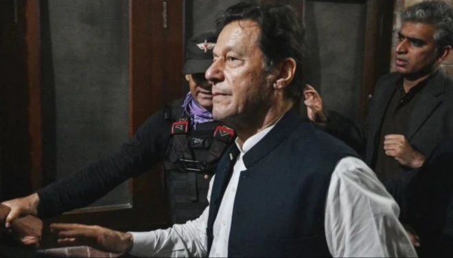 عمران خان