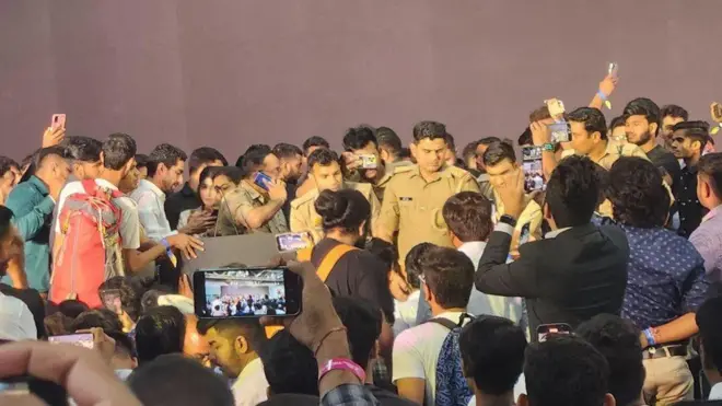 వరల్డ్ స్టార్టప్ 