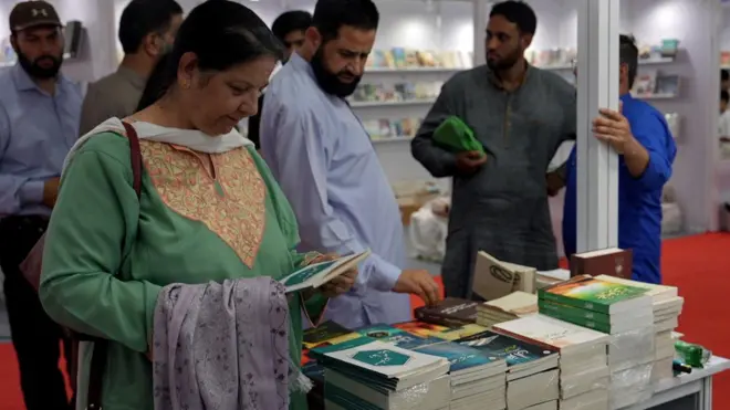 سینئیر صحافی نعیمہ احمد مہجور