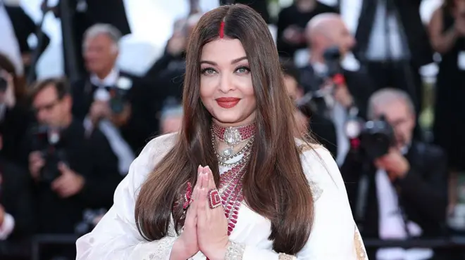 女演員艾西瓦婭·雷·巴克罕（Aishwarya Rai Bachchan）