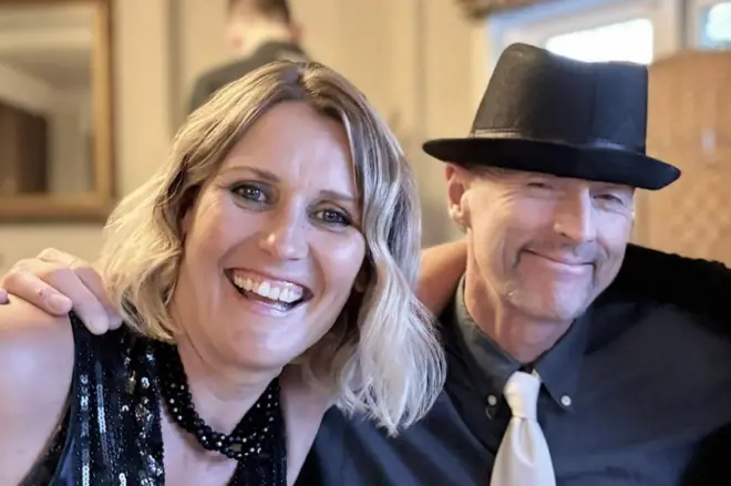 لیندزی و کریگ فورمن هفت ماه پیش پس از عبور از تبریز، تهران و اصفهان در کرمان بازداشت شدند