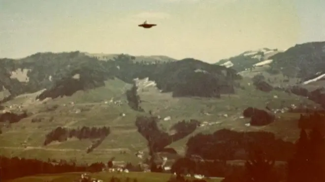 Билли Мейер утверждал, что вошел в контакт с пришельцами из скопления Плеяд и сделал фотографии, подтверждающие это