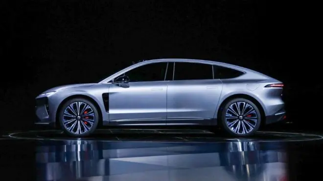 BYD لوکس‌ترین مدلش را در مراسمی در شهر شیان در چین رونمایی کرد