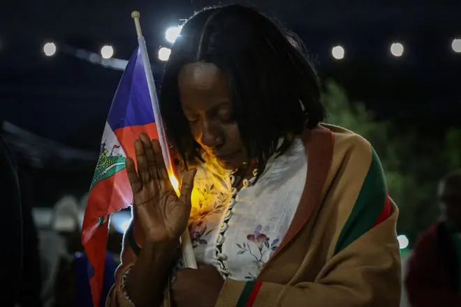 Una mujer haitiana pide la extensión del TPS para los haitianos en EE.UU.