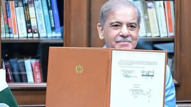 பாகிஸ்தான் பிரதமர் ஷாபாஸ் ஷெரீப்.