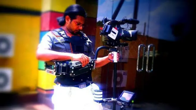 ශ්‍රී ලංකාව සිනමා තාක්ෂණය අතින් ඉතාමත් ඉහල මට්ටමක පවතින බවයි ප්‍රවින් පවසන්නේ