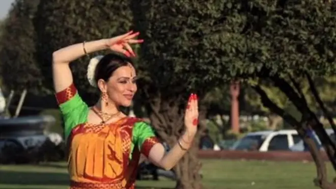 کاٹیا توشیوا