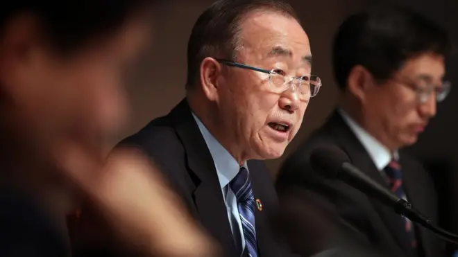 반기문 전 유엔 사무총장이 26일 오후 서울 중구 프레스센터 국제회의장에서 열린 관훈토론회에서 기조연설을 하고 있다