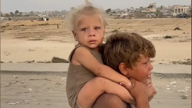 تصویر جدوع و برادر کوچکش