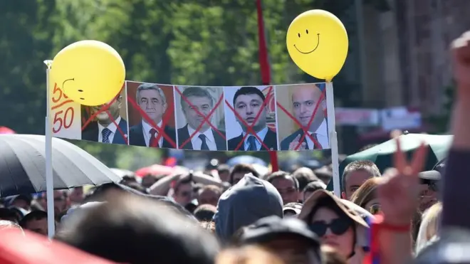 В Кремле обеспокоены тем, что власти Армении преследуют бывших руководителей страны