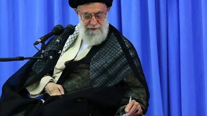 آیت الله خامنه ای