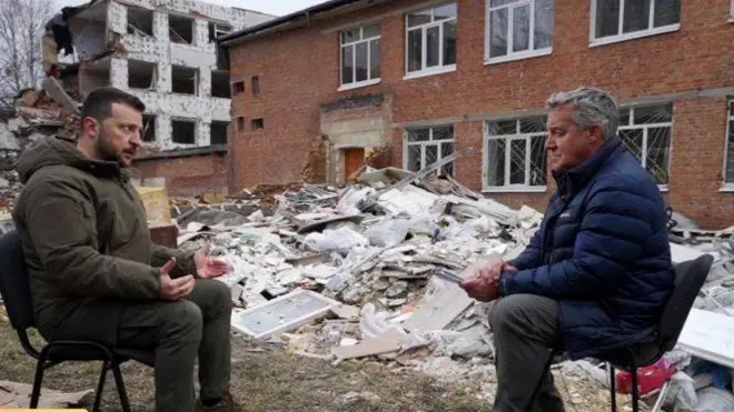 Zelensky avuga ko ingabo za Ukraine zihanganye n'ikibazo c'ubukene bw'amasasu ariko ko zihagazeko