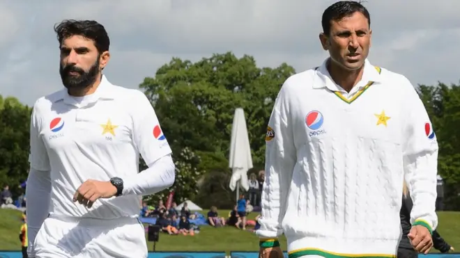 انضمام الحق کا کہنا ہے کہ مصباح اور یونس خن کے متبادل اس وقت موجود نہیں ہیں