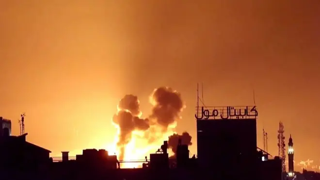 قصف وصواريخ مستمرة والناس يفرون