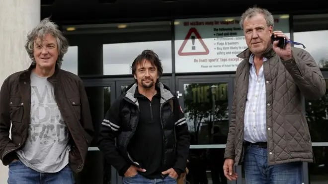 Джереми Кларксон (справа), Ричард Хэммонд (в центре) и Джеймс Мэй уже собрали достаточно средств для реализации проекта