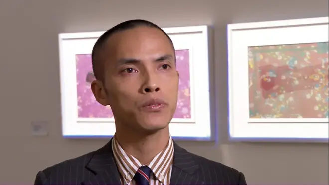 Kỹ thuật cá nhân của ông thể hiện qua các tác phẩm trưng bày tại Christie's London tạo dấu ấn mới cho tranh lụa VN trong mắt khán giả quốc tế, hoạ sỹ Đoàn Văn Tới nói.
