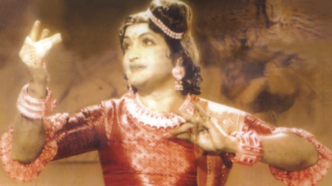 బృహన్నల వేషంలో ఎన్‌టీఆర్