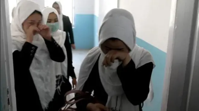 Aworan awọn ọdọbinrin