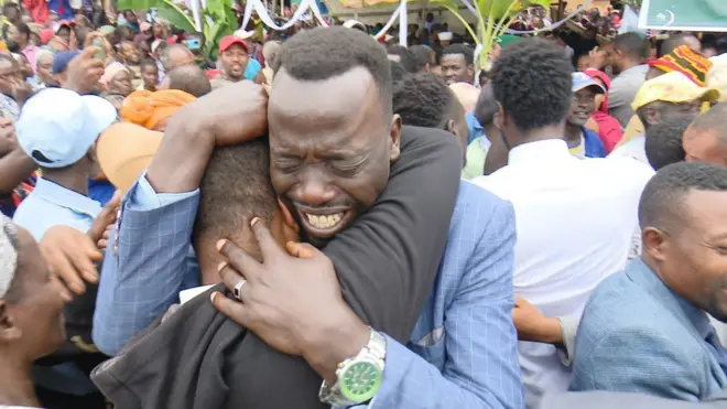 በአሪ ዞን ቶልታ ከተማ ተከስቶ የነበረ ግጭት እርቅ ስርአት ሲከናወን