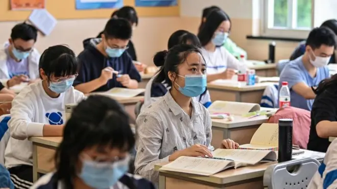 Students in Shanghai