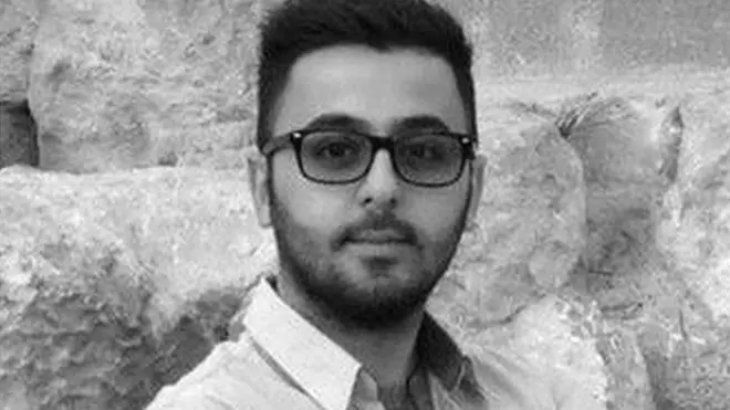 قال جهاز الشين بيت إن العميل الإيراني اتصل بالنساء عبر فيسبوك