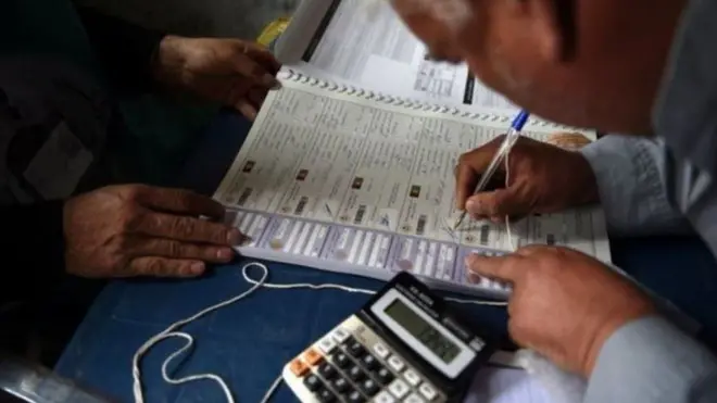 د افغانستان پارلماني ټاکنو ته ۲۳ ورځې وخت پاتې دی. پخوانی انځور