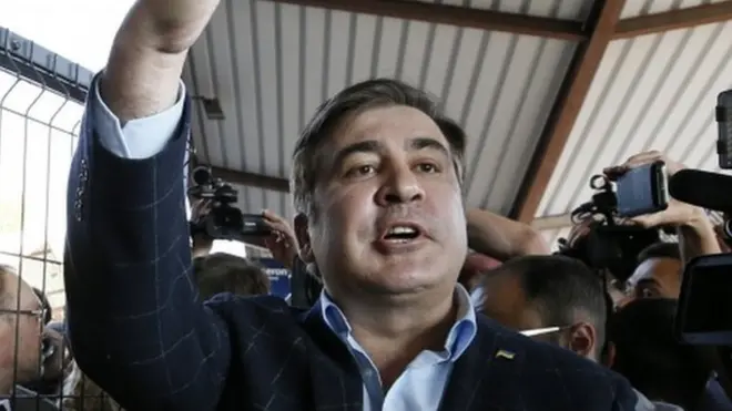 Міхеіл Саакашвілі заявив, що поїде автобусом до пункту пропуску "Краковець" на польсько-українському кордоні, як і планувалося