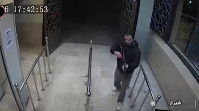 ا﻿یرنا ویدیویی منتشر کرده که فردی را نشان می‌دهد که در حال شلیک است