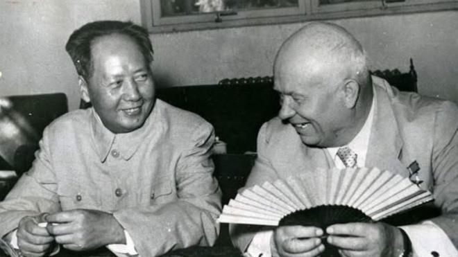 毛澤東和蘇聯領導人赫魯曉夫