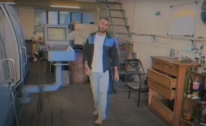 عکس از یکی از موزیک ویدئوهای توماج صالحی