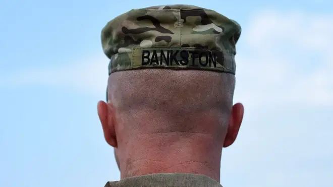 سرليکنه په تېر کې شويو دغه راز غوښتنو ته اشاره کوي او وايي د سرتېرو د شمېر زياتېدا ډېره گټوره نه ده پرېوتې.