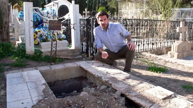 Juan Paullier en una salida de un túnel en Nogales