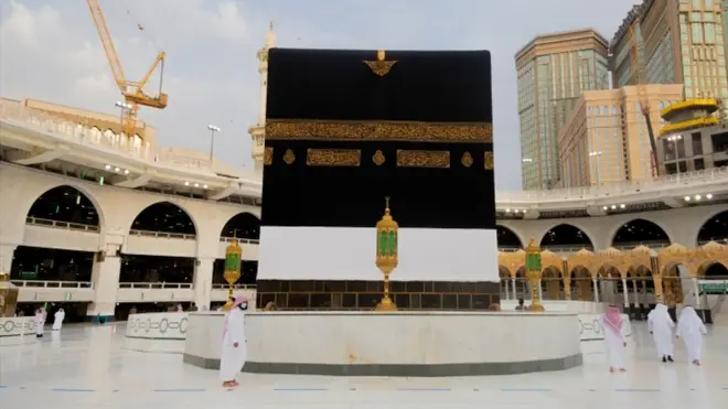 نظمت السلطات السعودية هذا العام موسم حج استثنائي بسبب كورونا