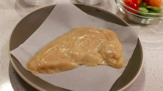 실험실에서 배양한 닭고기