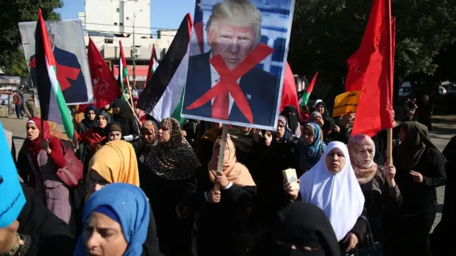 ABD Başkanı Trump'ın Kudüs'ü İsrail'in başkenti olarak tanıma kararını Filistin'de protestolara neden olmuştu, Aralık 2017.