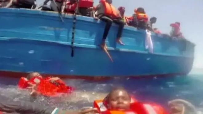 Порятунок дітей-мігрантів