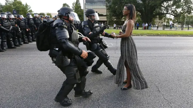 Ieshia Evans, Estados Unidos, 2016