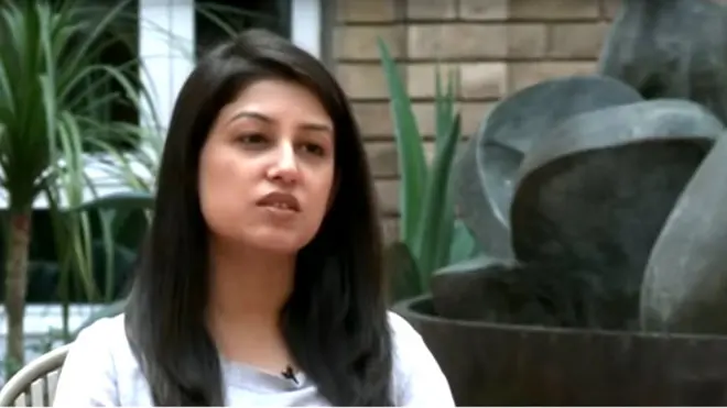 مدیحہ رضا کا کہنا تھا اگر بین الاقوامی اور مقامی فلموں کا آپسں میں مقابلہ کیا جائے تو تربیت اور فلموں کو لے کر چلنے کا طریقہ بین الاقوامی فلم سازوں کا زیادہ بہتر ہے